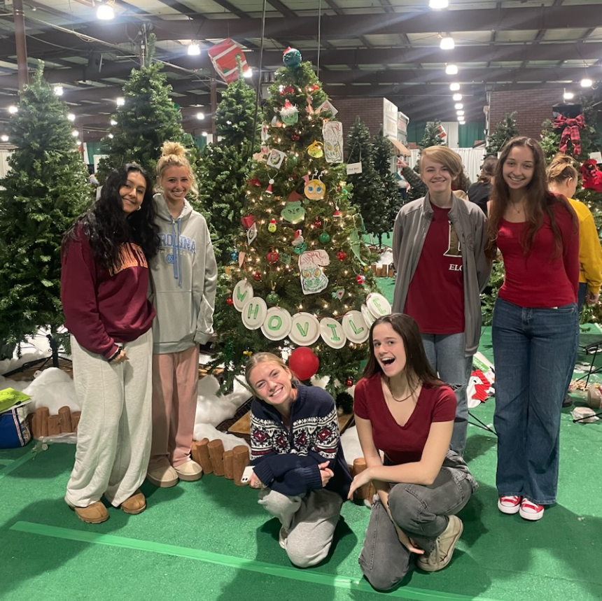 Dulaney’s National English Honor Society competes in local Festival of Trees