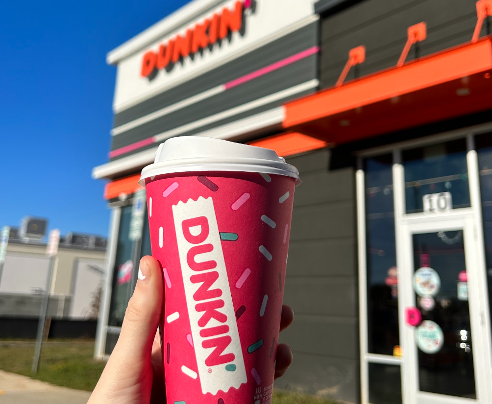 Students+begin+looking+out+for+Dunkin%E2%80%99s+holiday+menu