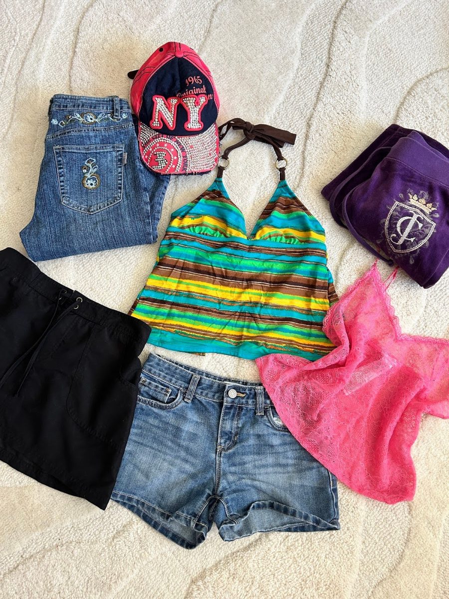 Summer clothing haul purchased from local second-hand store. Refurbished and ready to sell.