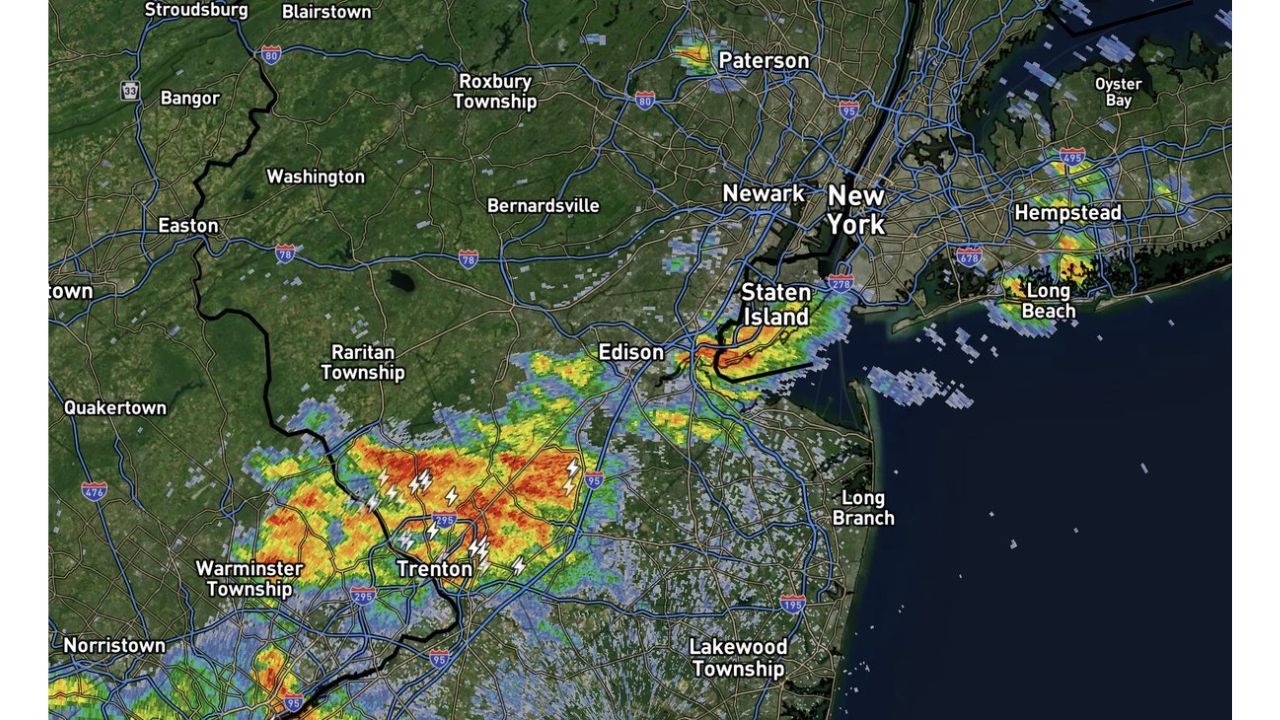 Torrential Downpours and Strong Wind Gusts Take Aim at New York City Metro Within Two Hours as Storms Push North From Trenton