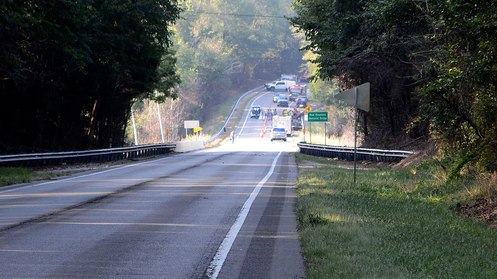 Kentucky State Police Say One Man Died and a Second Victim Was Flown to a Nashville Hospital After a Two Vehicle Crash in Barren County