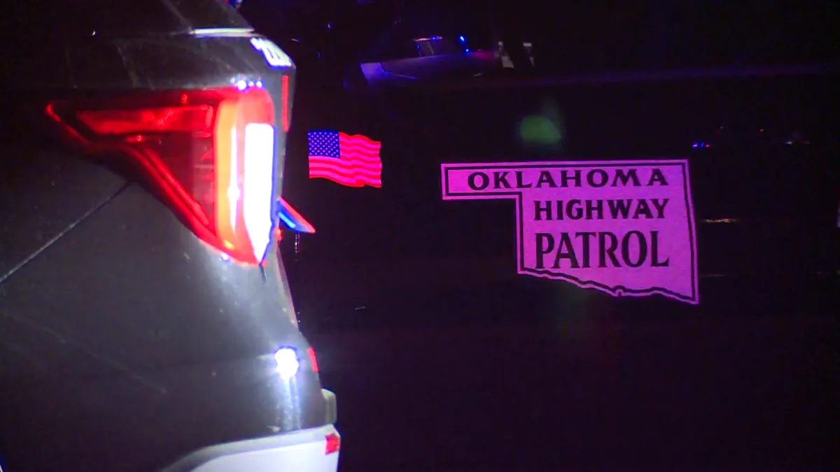 Six Hospitalized After Car Rear Ends Horse Drawn Buggy Near Highway 31 in Southeastern Oklahoma, Leaving an Amish Family of Six Injured